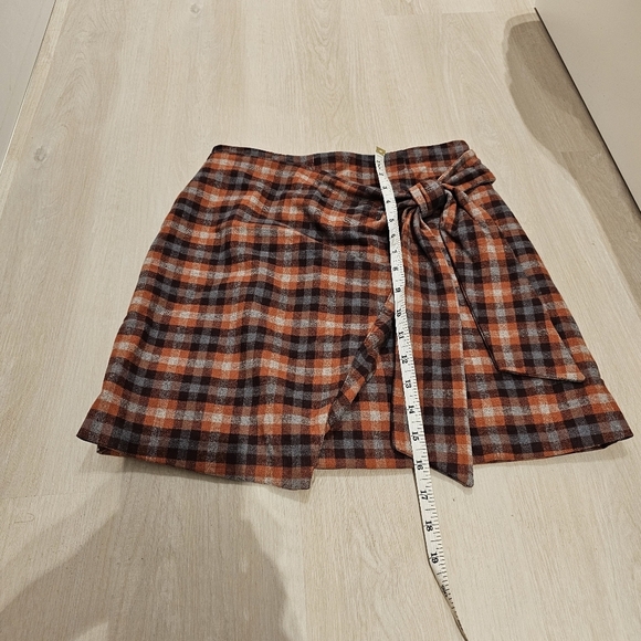 Wilfred tie front wrap mini skirt cashmere and wool - Picture 8 of 9